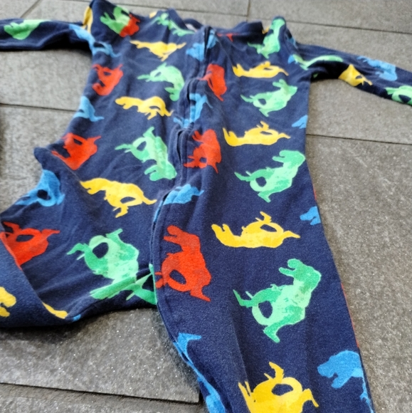 Old Navy 5T Colorful T-Rex ๐ฆ Fun Dinosaur Pattern footless pajamas - Picture 6 of 12